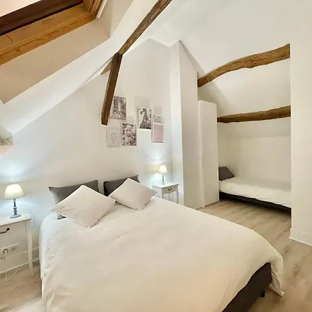 La Demeure Des Hotes 10 Minutes De Couilly-Pont-aux-Dames