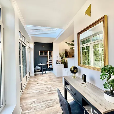 La Demeure Des Hotes 10 Minutes De Couilly-Pont-aux-Dames